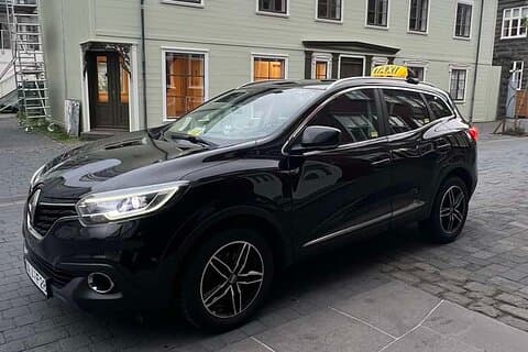 Keflavik Airport Private Transfer to and from Reykjavik