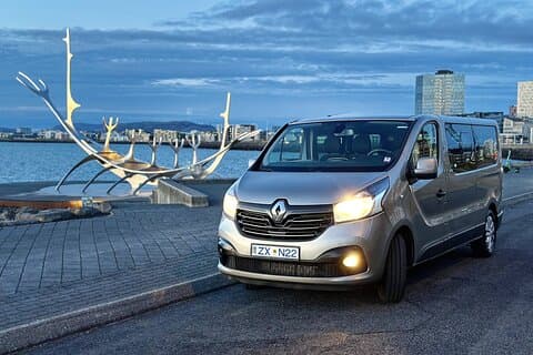 Reykjavik Hotels: Private Transfer To or From Sky Lagoon