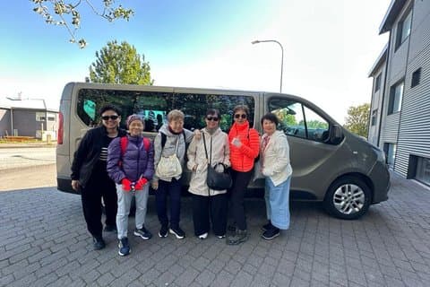 Reykjavik to Keflavik Airport (KEF): Private Departure Transfer