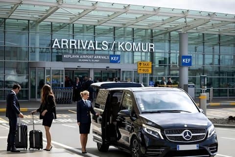 Private Transfer from Keflavik Airport to Reykjavik city