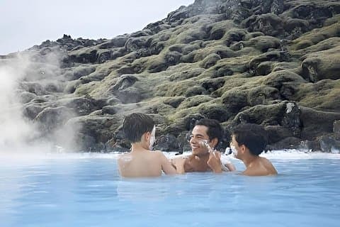 Private Transfer: KEF Airport to Reykjavik with Blue Lagoon Stop