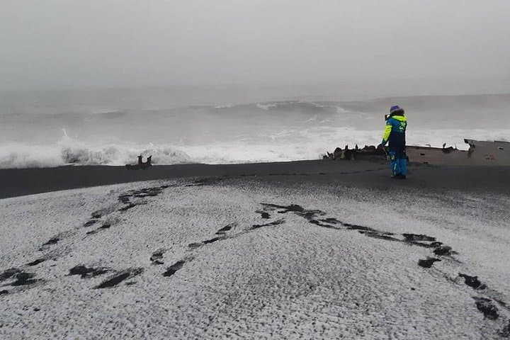 2 hour black sand beach tour 3