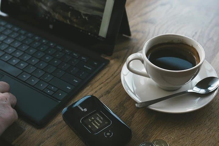 Rent Unlimited High Speed pocket Wifi in Iceland