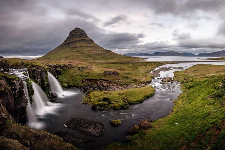 Kirkjufell Mountain