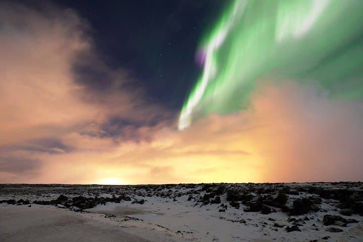 Northern Lights Small Group Guided Tour from Reykjavik