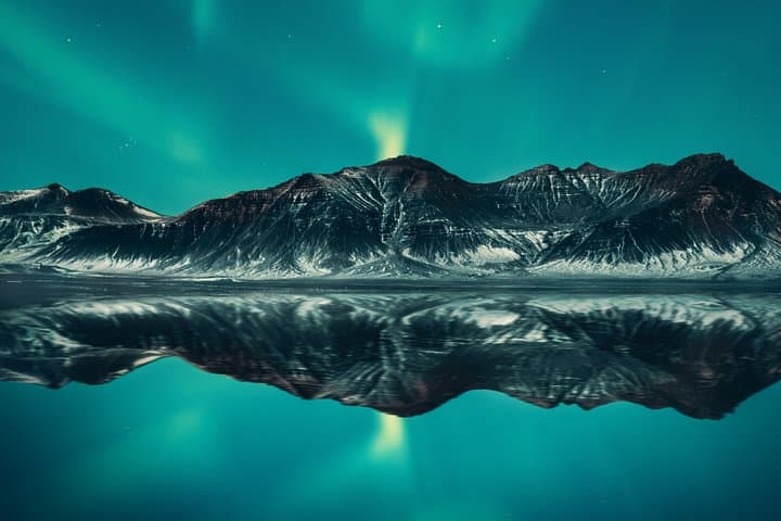 Hire Photographer, Professional Photo Shoot - Grindavik