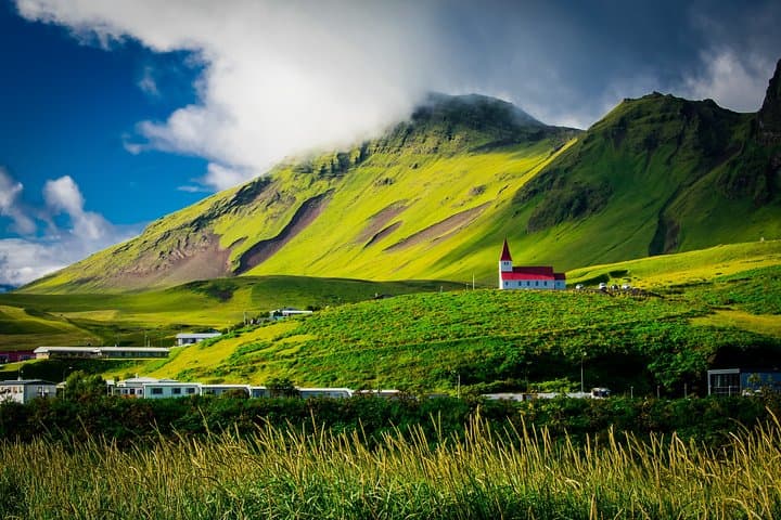 Hire Photographer, Professional Photo Shoot - Grindavik