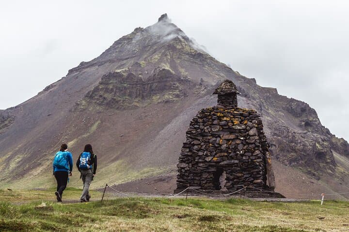 Reykjavík: Snæfellsnes & Kirkjufell Small Group Tour
