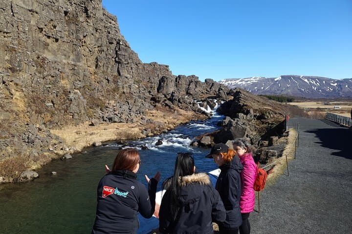 3 Day Tour Jokulsarlon - Golden Circle - South Coast - Glacier Hike - Boat Tour