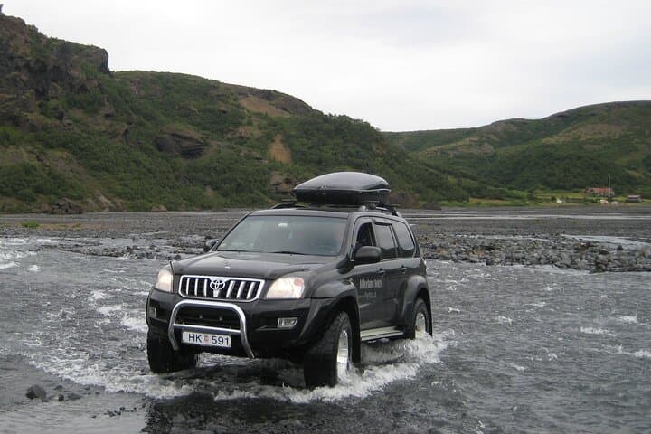 Private super jeep day tour to Þórsmörk, Now open for 2025 season