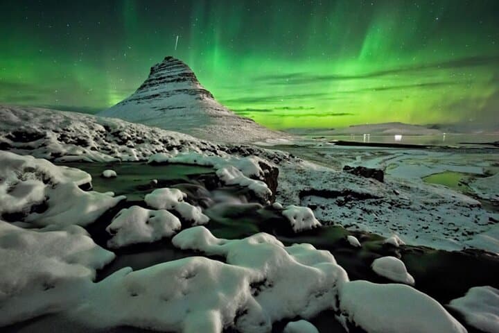 7-Day Self-Drive Private Tour Northern Lights Adventure - Iceland South & West