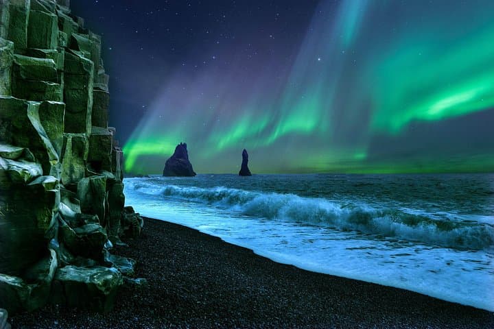7-Day Self-Drive Private Tour Northern Lights Adventure - Iceland South & West
