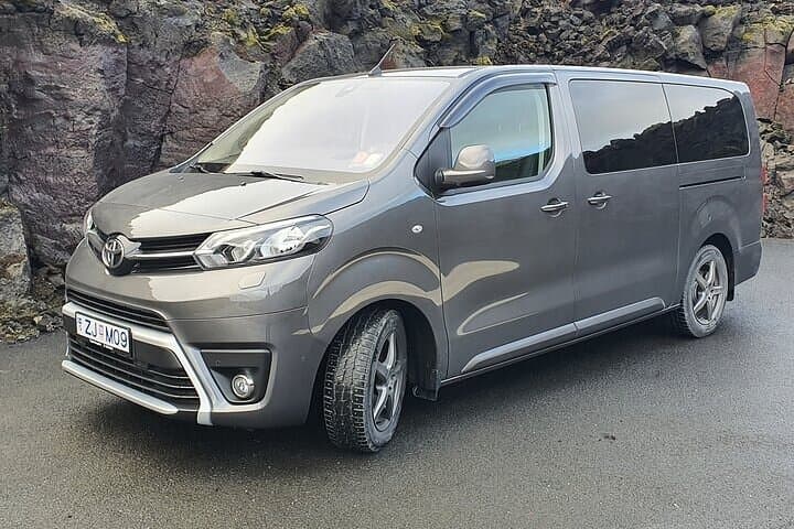 Private Transfer: Reykjavik Cruise Ports to hotels in Reykjavik