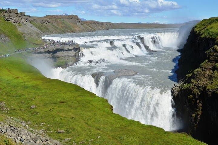 Golden Circle and Kerið Crater Small-Group Full Day Tour