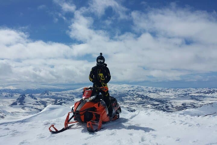 Landmannalaugar Highland Snowmobile 2 Days Expedition