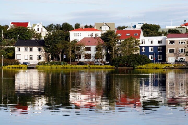 Reykjavik Scavenger Hunt & Highlights Self-Guided Walking Tour