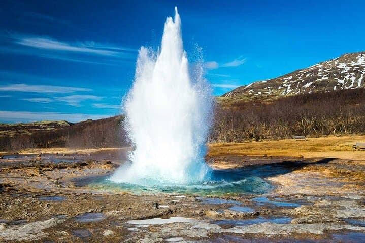 Strokkur erupts every 5-10 minutes