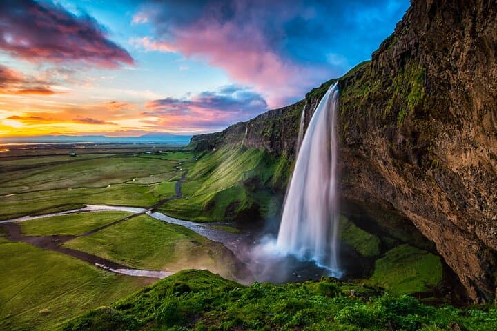Private Full Day Chasing Waterfalls and Sky Lagoon (Up to 7pax)