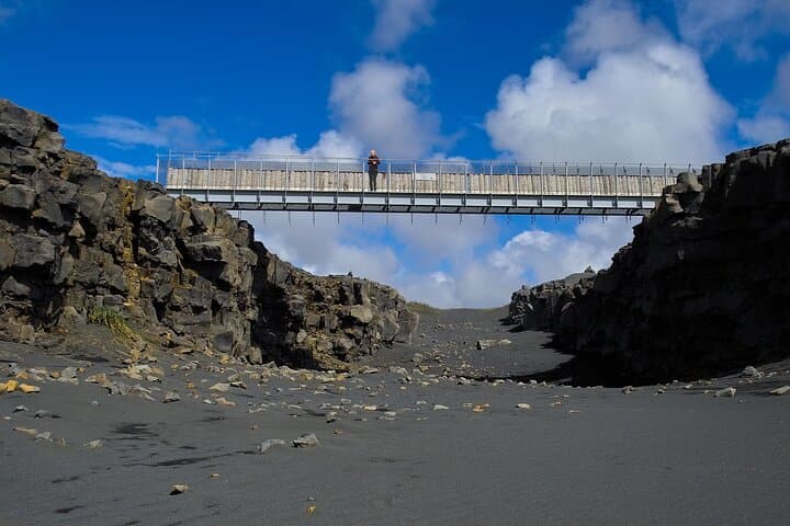 Private Reykjanes Tour with Bridge Between Continents