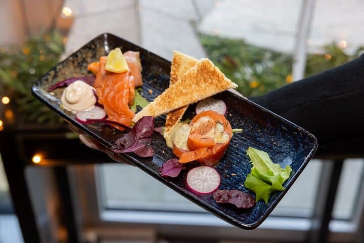 3-Hour Shared Christmas Food Tour with Guide in Reykjavik