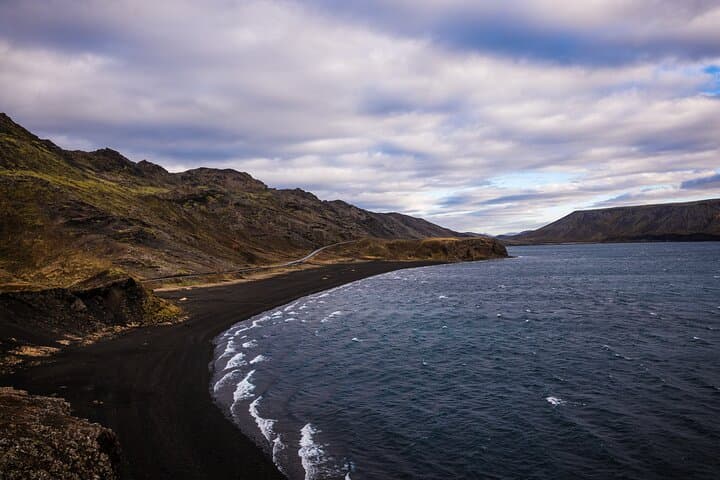 Private Reykjanes Tour with Photo Package Included