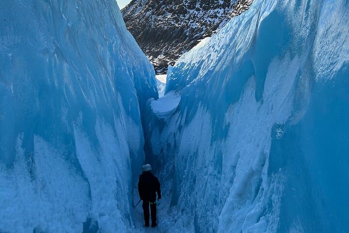 4 Hours Glacier Hiking Adventure