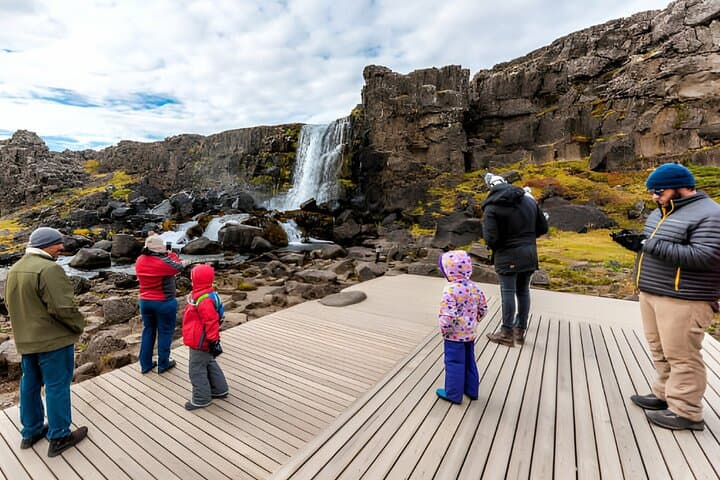 From Keflavik Airport: Private Golden Circle Tour in Iceland