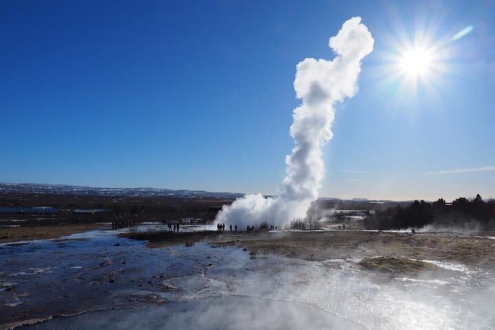 From Keflavik Airport: Private Golden Circle Tour in Iceland
