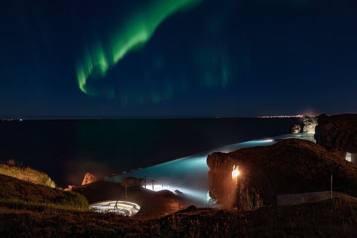 Sky Lagoon Spa Experience with Private Transfer from Reykjavík
