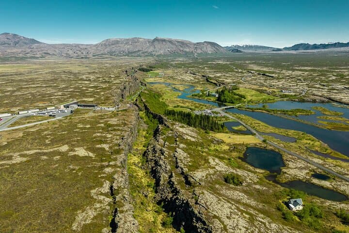 Private Super Jeep Golden Circle tour with Glacier Adventure