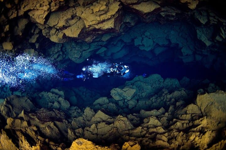 Dive the Divide: Silfra Fissure Scuba Tour | Reykjavik Pickup