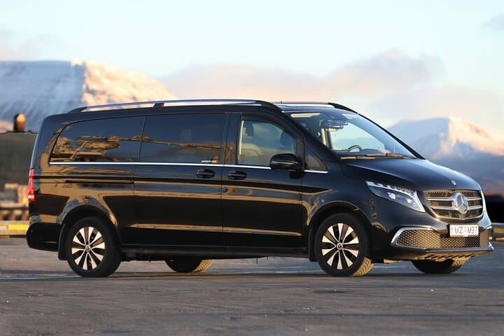 Iceland Keflavik Airport Private Transfer