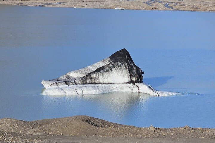Private South Coast Guided Day Tour with Glacier Walk