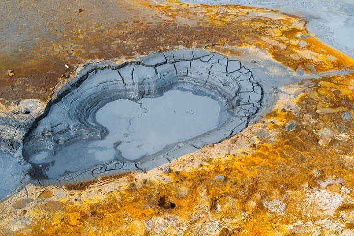 Exclusive Reykjanes Peninsula Day Tour: A Volcanic Adventure