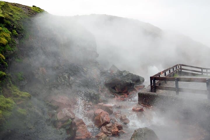 Exclusive Silver Circle Day Tour: Iceland's Hidden Wonders
