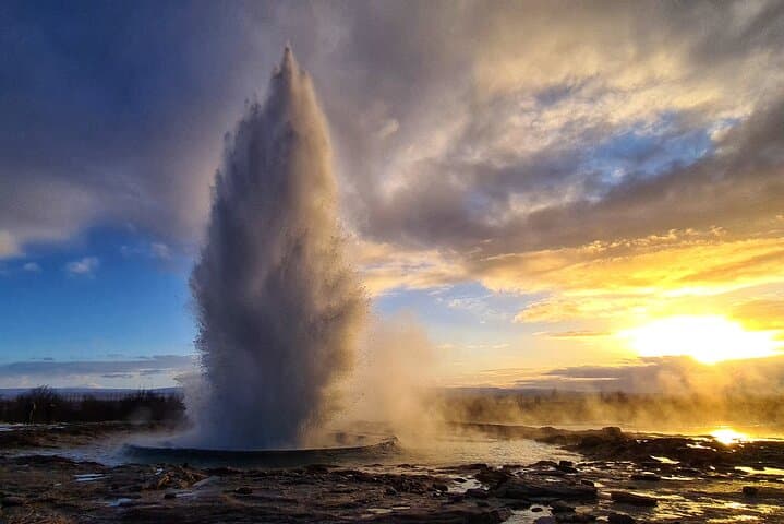 Iceland Golden Circle and Kerid Crater Private Tour