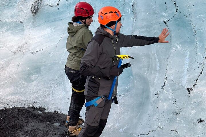 Glacier Hike at Solheimajokull in Small Group (6 pers max)