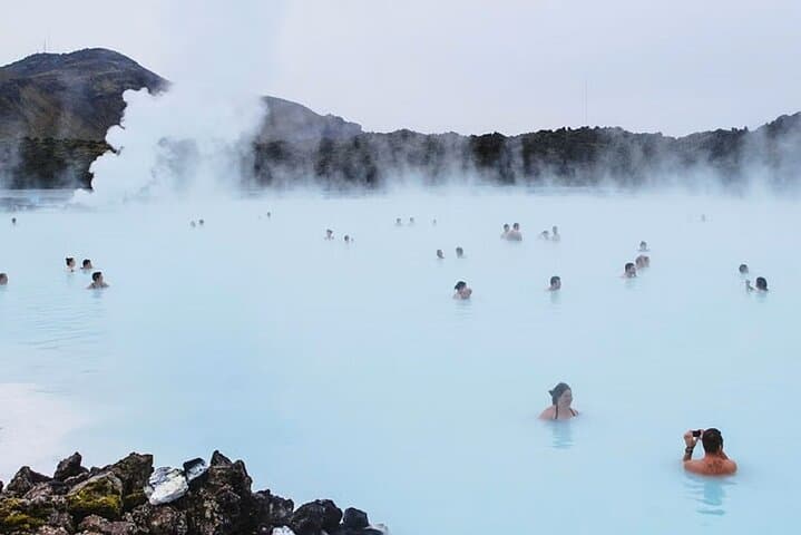 Volcano Hike and Blue Lagoon Admission Tour in Iceland