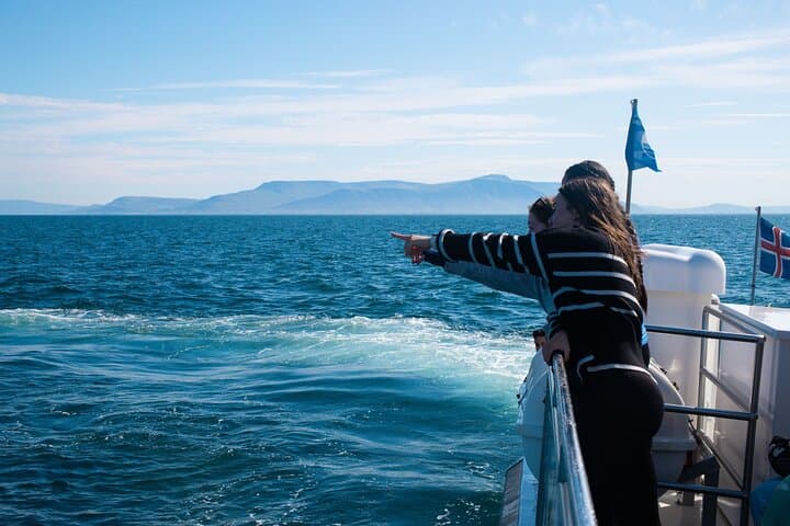 Pointing toward your next adventure.