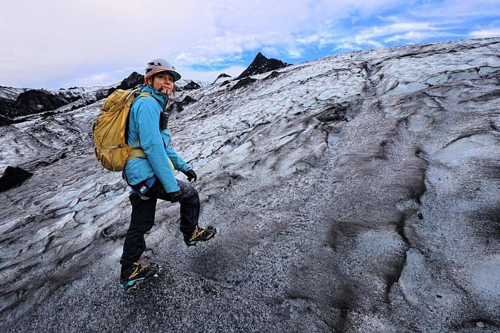 Sólheimajökull Glacier Hike with Ice Cave Exploration