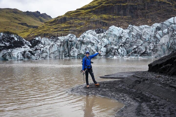 Ultimate Sólheimajökull Glacier Adventure with Zipline