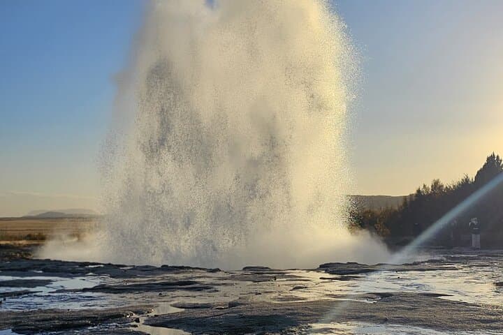 Private Golden Circle Day Tour + Northern Lights(optional)
