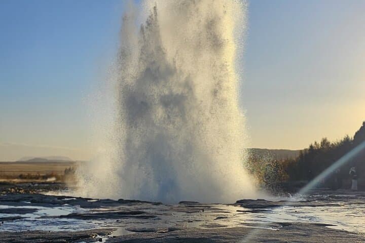 Private Golden Circle Day Tour + Northern Lights(optional)