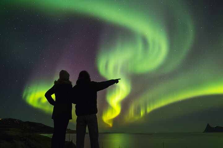 Aurora Pursuit: Private Northern Lights Hunt Tour from Reykjavik