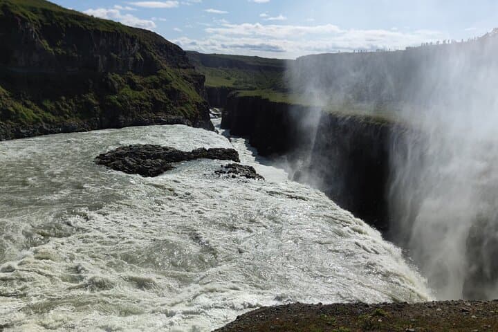 Reykjavík, Iceland: Golden Circle Express Minibus Small Group 6h