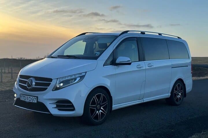 Private Transfer from Reykjavik Cruise Port to Keflavik Airport