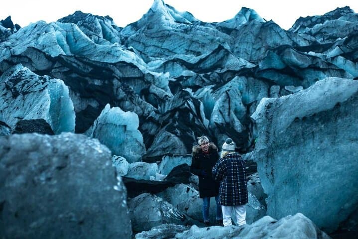 South Coast Group Tour Waterfalls Glacier and Black Sand Beach