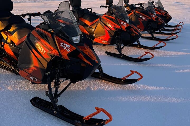 Snowmobile Adventure on Langjökull Glacier with Pickup