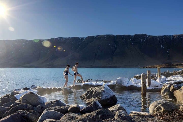 Reykjavik: Golden Circle Private Tour with Hvammsvik Hot Springs