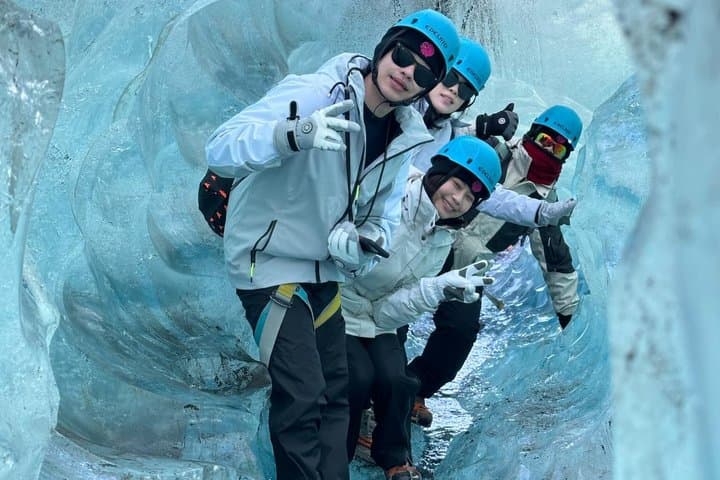 Vatnajökull Glacier Hike
